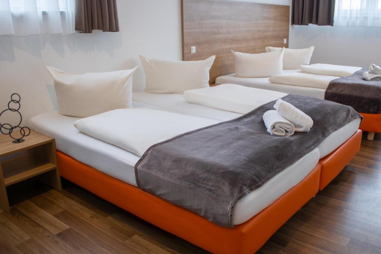 Orange Hotel Und Apartments Neu-Ulm Dış mekan fotoğraf