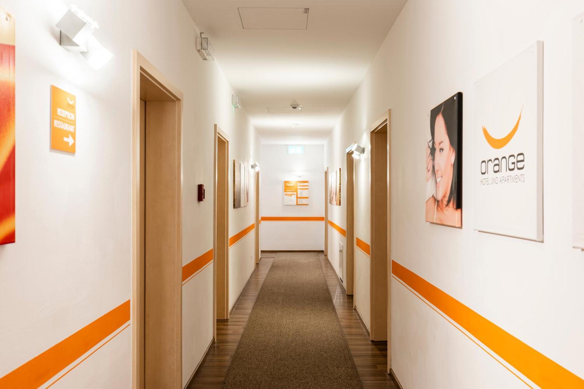Orange Hotel Und Apartments Neu-Ulm Dış mekan fotoğraf