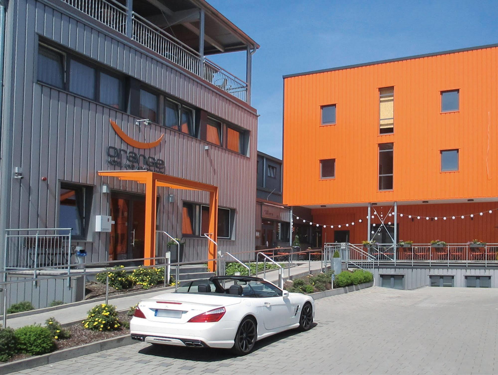 Orange Hotel Und Apartments Neu-Ulm Dış mekan fotoğraf